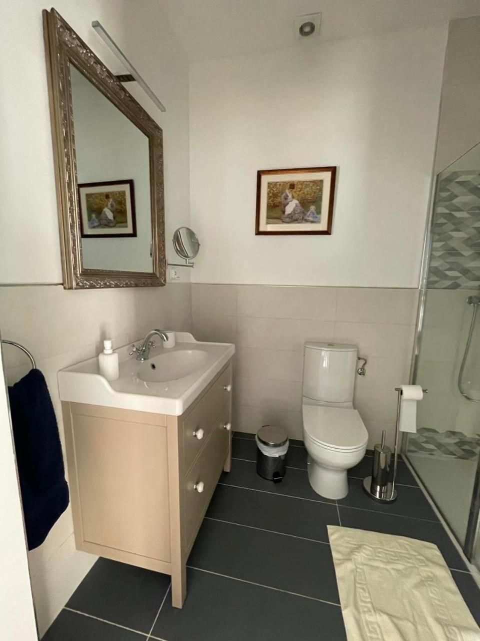 Le Grand Berger Chambres D'Hotes Angeac-Charente Exteriör bild